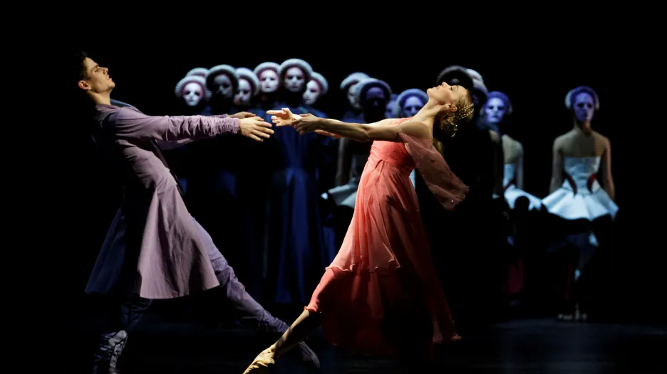 Romeo a Julie (Národní divadlo Praha) / Ondřej Vinklát, Marta Drastlíková