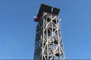 Rozhlednu na Velkém Lopeníku zachránila volská krev