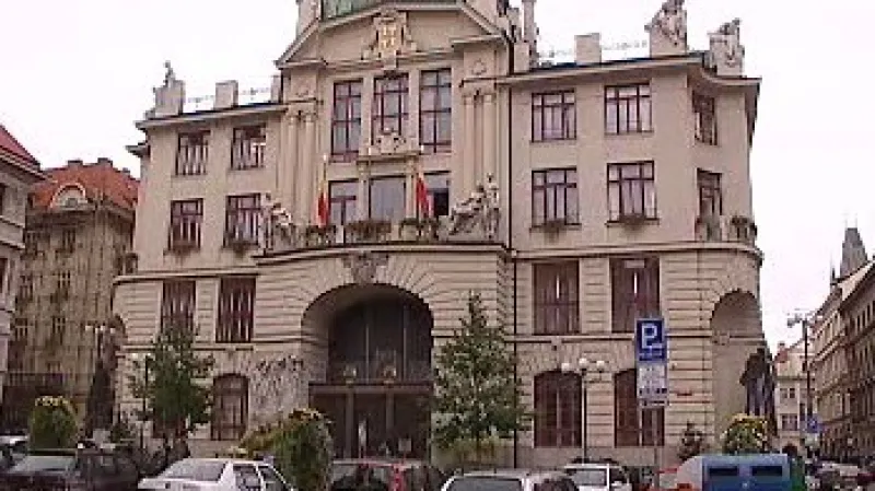 Starosta Suché Lozi Petr Gazdík si vyměnil si práci s pražským primátorem Pavlem Bémem.