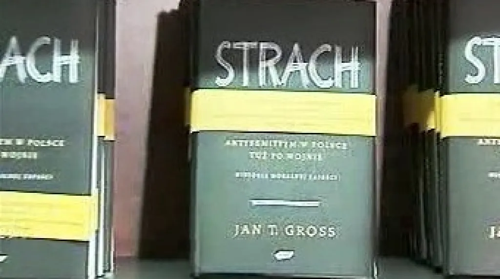 Kontroverzní kniha polského historika Jana Tomasze Grosse