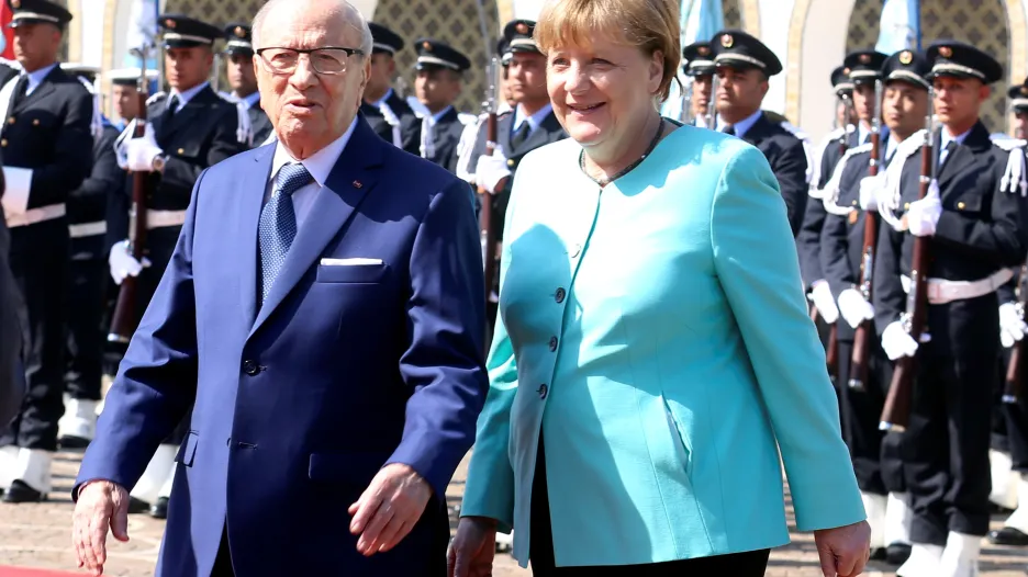 Kaíd Sibsí a Angela Merkelová