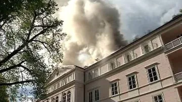 Požár zámku Arenberg