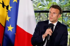 Francie odloží reformu ústavy Nové Kaledonie, řekl Macron