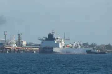 Kuba dostala první zahraniční ropu od ledna, na ostrově přistál ruský tanker