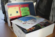 Vánoce i v Afghánistánu. Čeští vojáci na misích dostali balíčky od dárců z domova