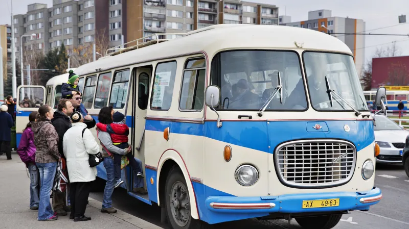 Autobus Škoda 706 RTO bude také jedním z míst pro čtení