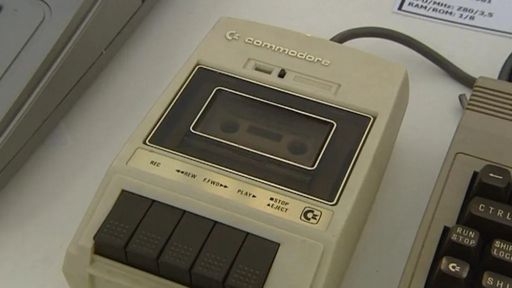 Kazetová mechanika k počítači Commodore
