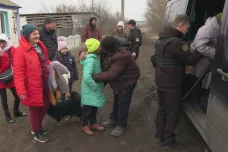 V okolí Charkova začala povinná evakuace. Ukrajinské rodiny musí opustit své domovy