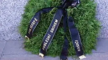 Protesty policistů a hasičů