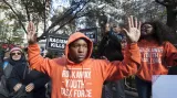 Aktivisté v New Yorku bojkotují Černý pátek