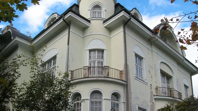 Vila Becher (Karlovy Vary)