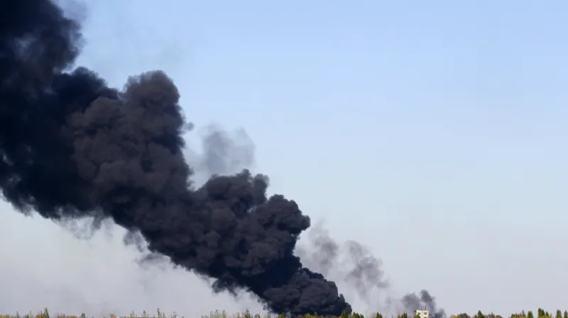 Boje o doněcké letiště