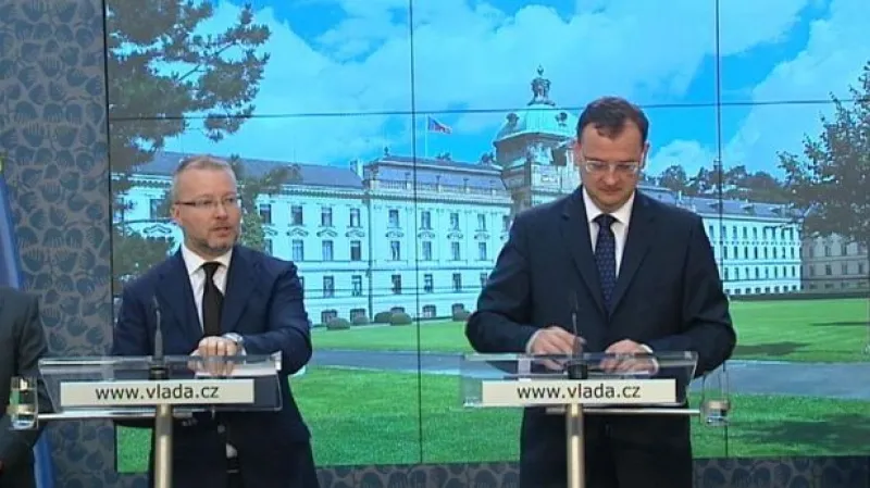 Brífink po jednání vlády v demisi