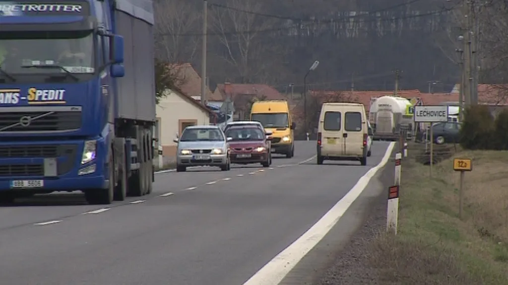 Na obchvat Znojma by měl navázat také obchvat Lechovic