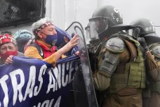 V Chile zůstalo po demonstraci osmnáct zraněných, lidé z etnika Mapučů se střetli s policií