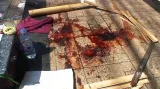 Krev na chodnících připomíná místo masakru v Bangkoku