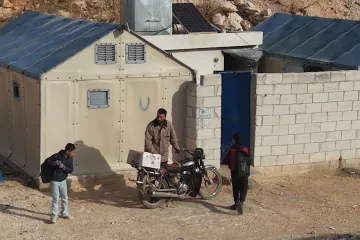 Syřané se vrací z uprchlických táborů, když mají kam