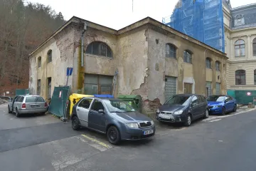 Karlovarský kraj chystá opravu rašelinového pavilonu u Císařských lázní za stovky milionů korun