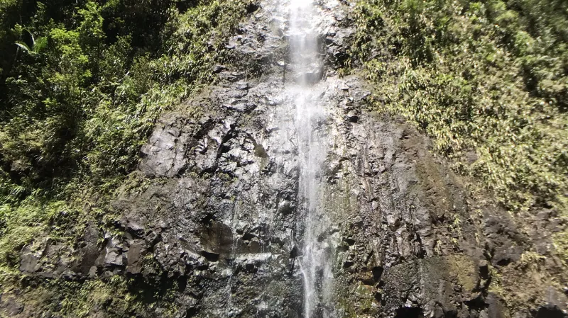 Vodopád u jezera Grand Étang