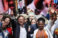 Kolumbijci zvolili nového prezidenta, poprvé bude levicový