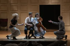 Fantazií proti rákosce se Fanny a Alexandr brání i v Divadle na Vinohradech