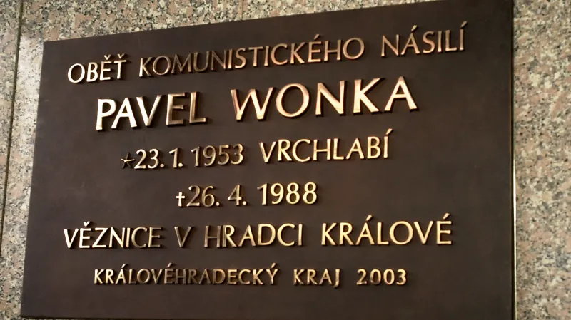 Pamětní deska Pavla Wonky
