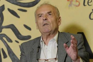 Sobotka má doložit Srpovy styky s StB, jinak ho čeká žaloba