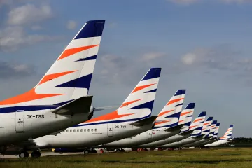 Lety nad Evropou se zpožďují, problémy mají i Češi