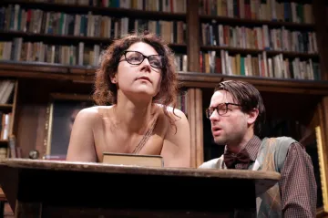 Přímý přenos z Dejvického divadla. Vzkříšení na ČT art a další dárky k pátým narozeninám