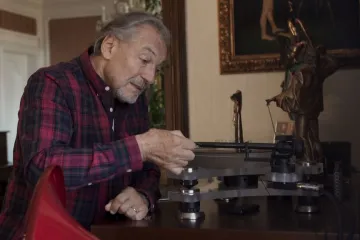 Klip týdne: Místo zrušené premiéry se lze po boku Karla Gotta vydat za štěstím