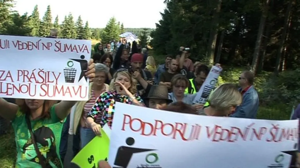 Demonstrace na podporu kácení