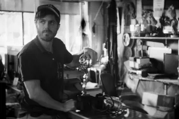 Znělka 53. Varů: Za jakou cenu zastaví Casey Affleck cenu z Varů?