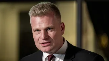 Poslanec za Motoristy Filip Turek