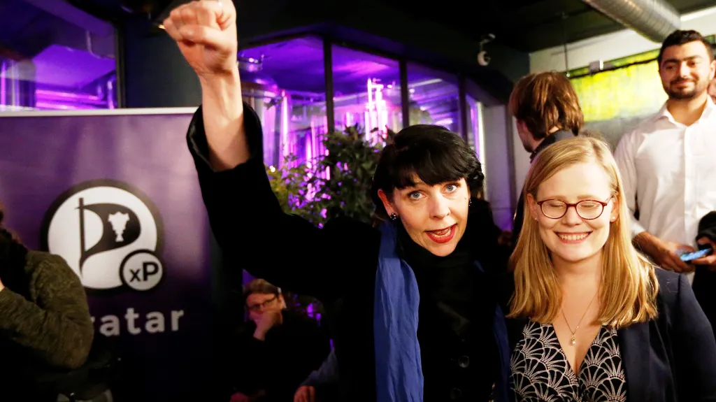 Piráti na Islandu slaví volební úspěch