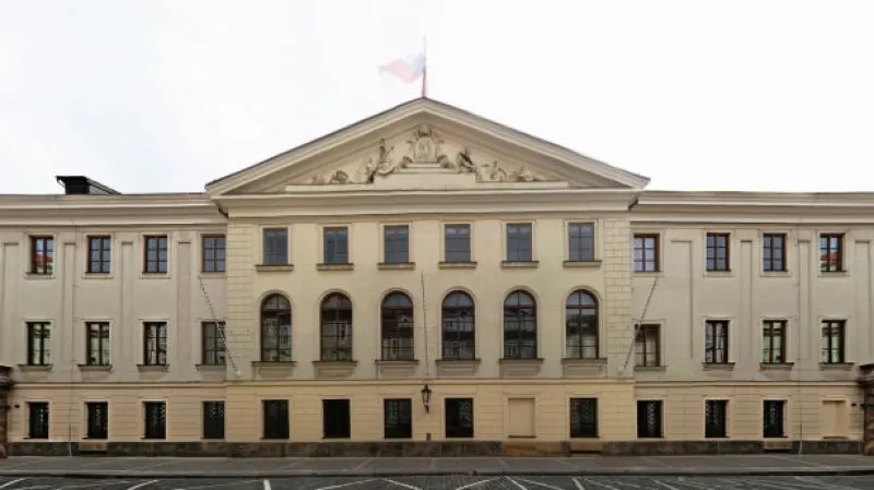 Rozpuštění Poslanecké sněmovny tématem Událostí