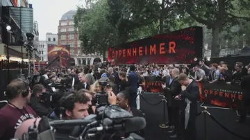 Premiéra Oppenheimera