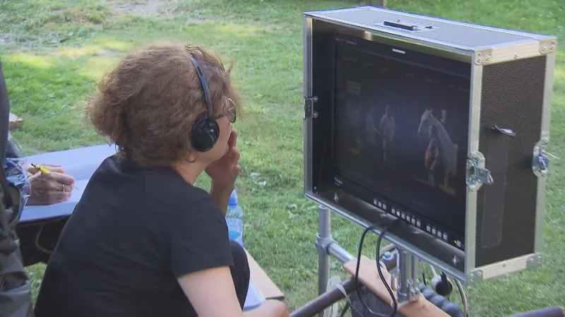 Režisérka Alice Nellis na place