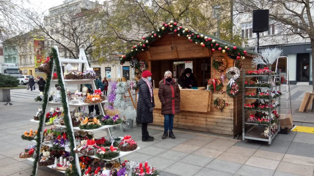 Na Moravě začínají vánoční trhy