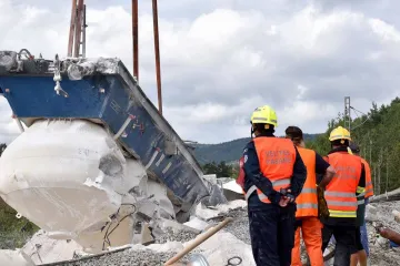 Soud opět zprostil viny strojvedoucího obžalovaného z vykolejení nákladního vlaku