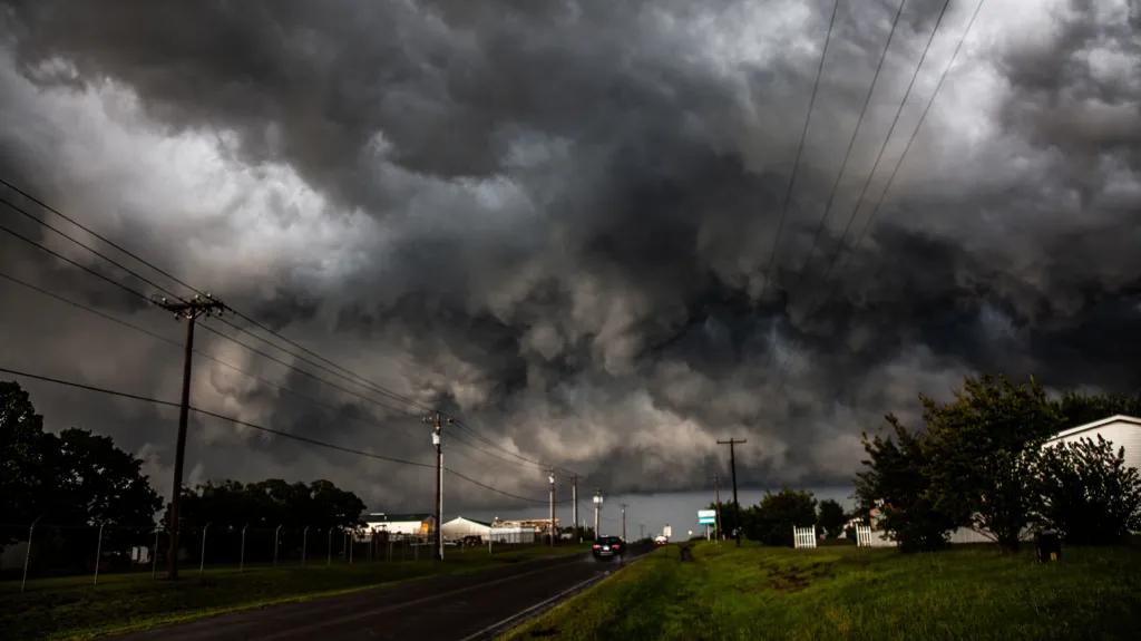 Bouře doprovázející tornádo v Oklahomě