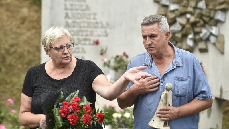 Deset let od nehody přijeli do Studénky cestující z havarovaného vlaku Naděžda Tomčíková, která hned začala pomáhat zraněným, i strojvedoucí Jiří Šindelář