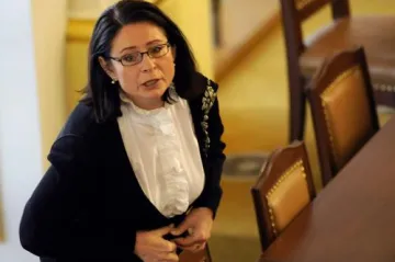 Šéfkou sněmovny je Němcová, místopředsedy Parkanová, Klasnová a Zaorálek