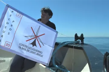 Francie míří za ekologickou energií, rybářům se ale turbíny na moři nelíbí