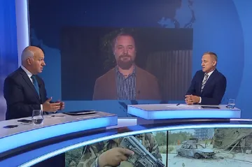 Brzké uznání vlády Talibanu není na místě, shodli se Fischer a Veselý