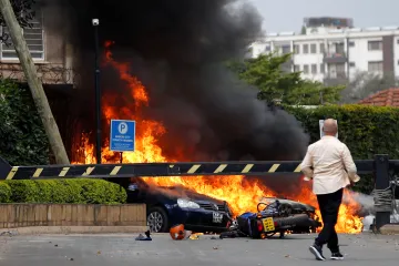 Na luxusní hotel v Nairobi zaútočili ozbrojenci z hnutí Šabáb, nejméně 14 mrtvých