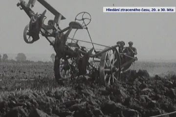 Sedláci se uplynulé století potýkali s rozmary nejen počasí, ale i vládních ideologií