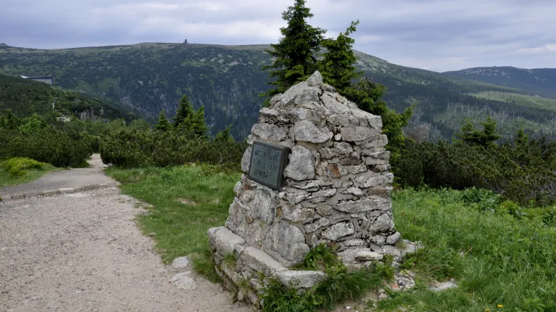 Pomník Bohumila Hanče