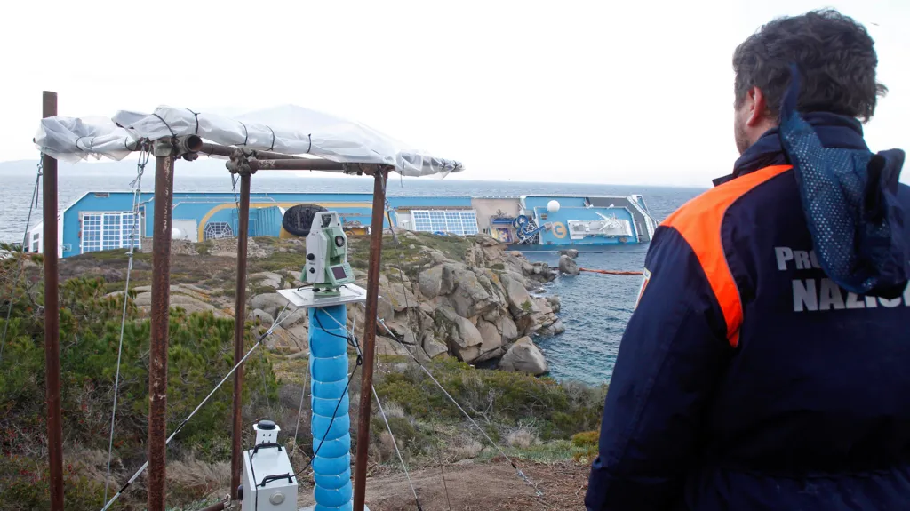 Vrak lodi Costa Concordia