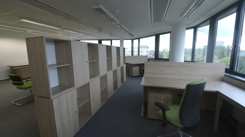 Budova měla původně sloužit jako krajské sídlo komunistické strany