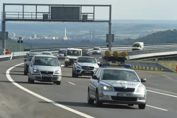 Nová část D8 přes České středohoří je poprvé průjezdná bez omezení